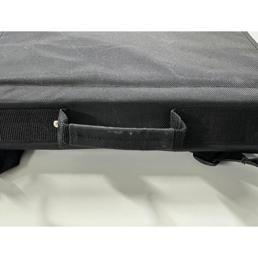 Creative Memories Zip up Binder Organizer with Storage Pockets - Picture 6 of 6